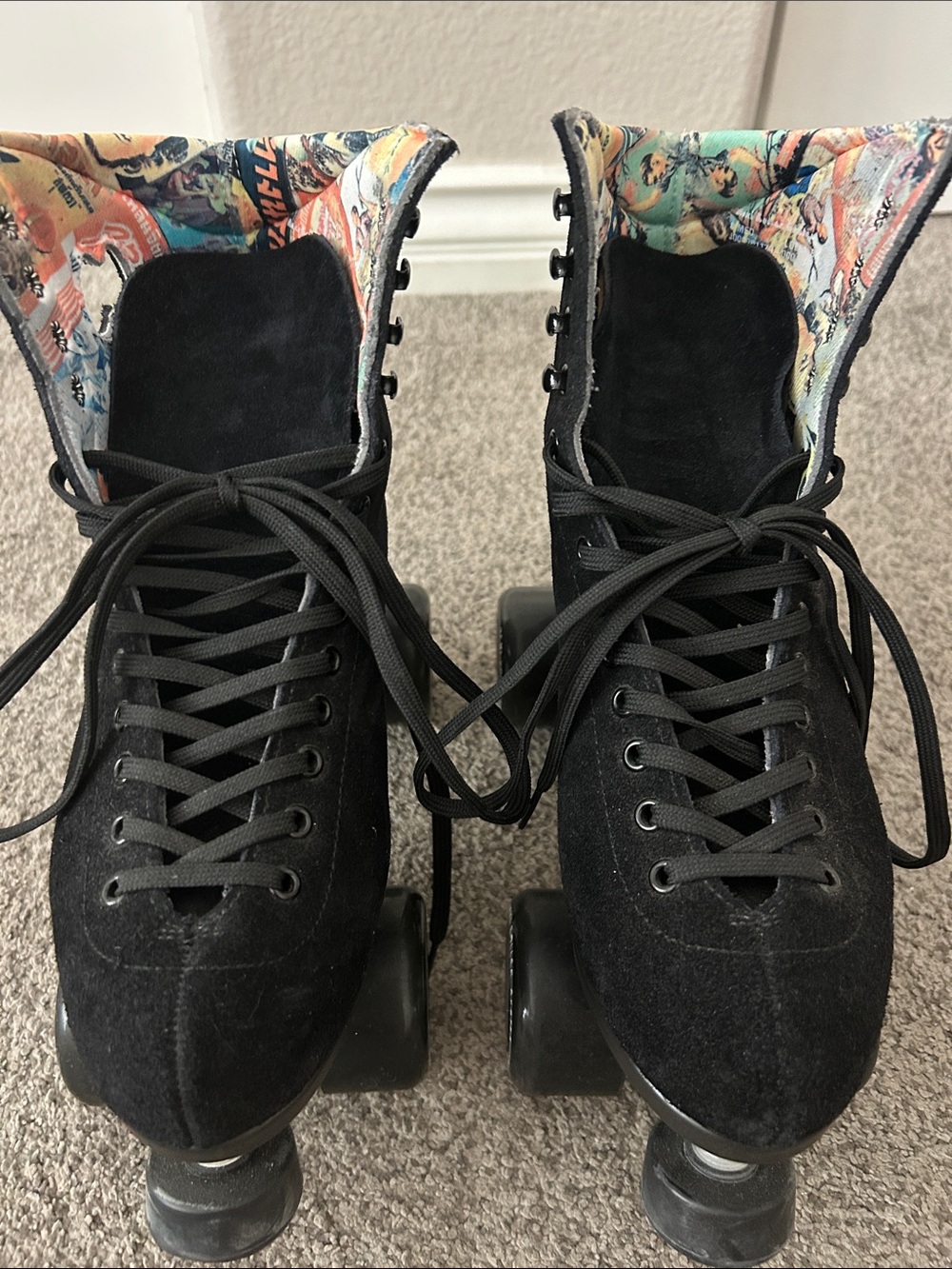 Women's Moxi Black Lolly Roller Skates